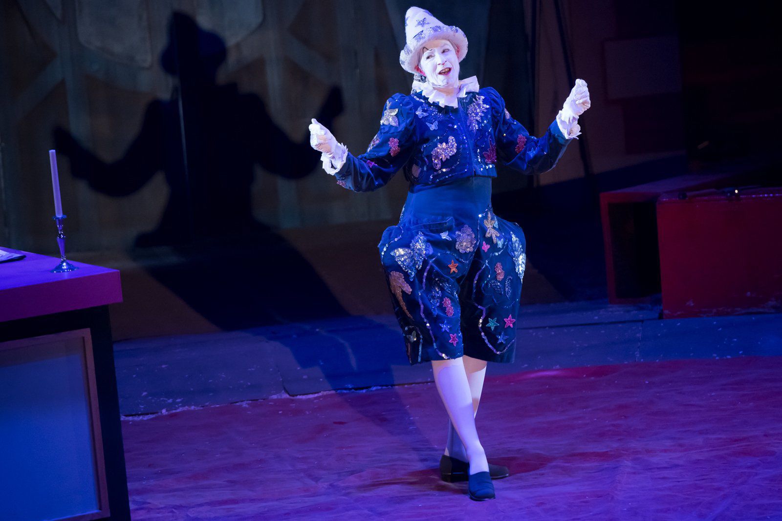 Circus Flora's 'The Case of the Missing Bellhop' in Grand Center